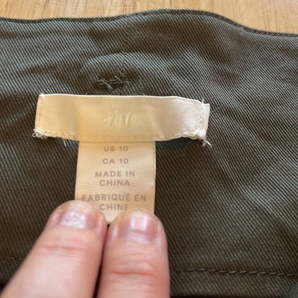 H&M Canvas style skirt with belt - Picture 5 of 11